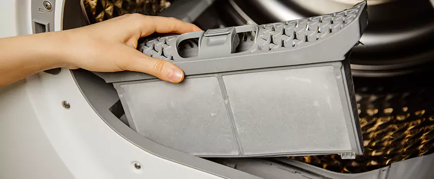 Signs Of A Clogged Dryer Lint Trap in Oswego, New York